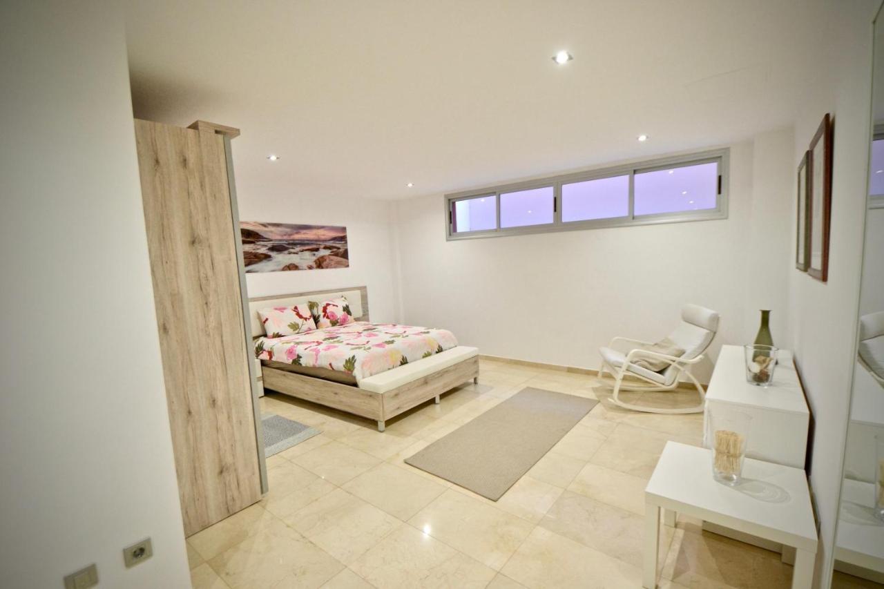 Villa Katarina In Beautiful Tauro With Private Heated Swimming Pool 塔乌里托 外观 照片