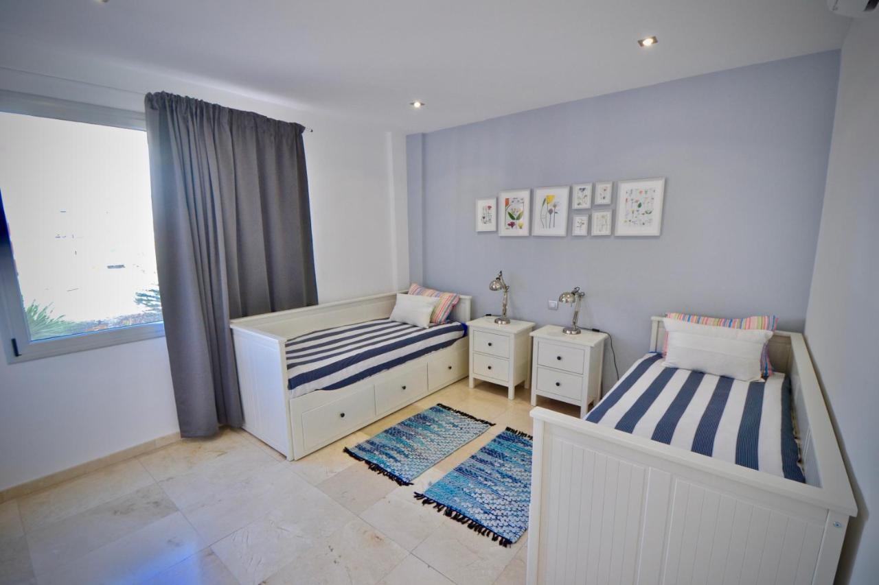 Villa Katarina In Beautiful Tauro With Private Heated Swimming Pool 塔乌里托 外观 照片